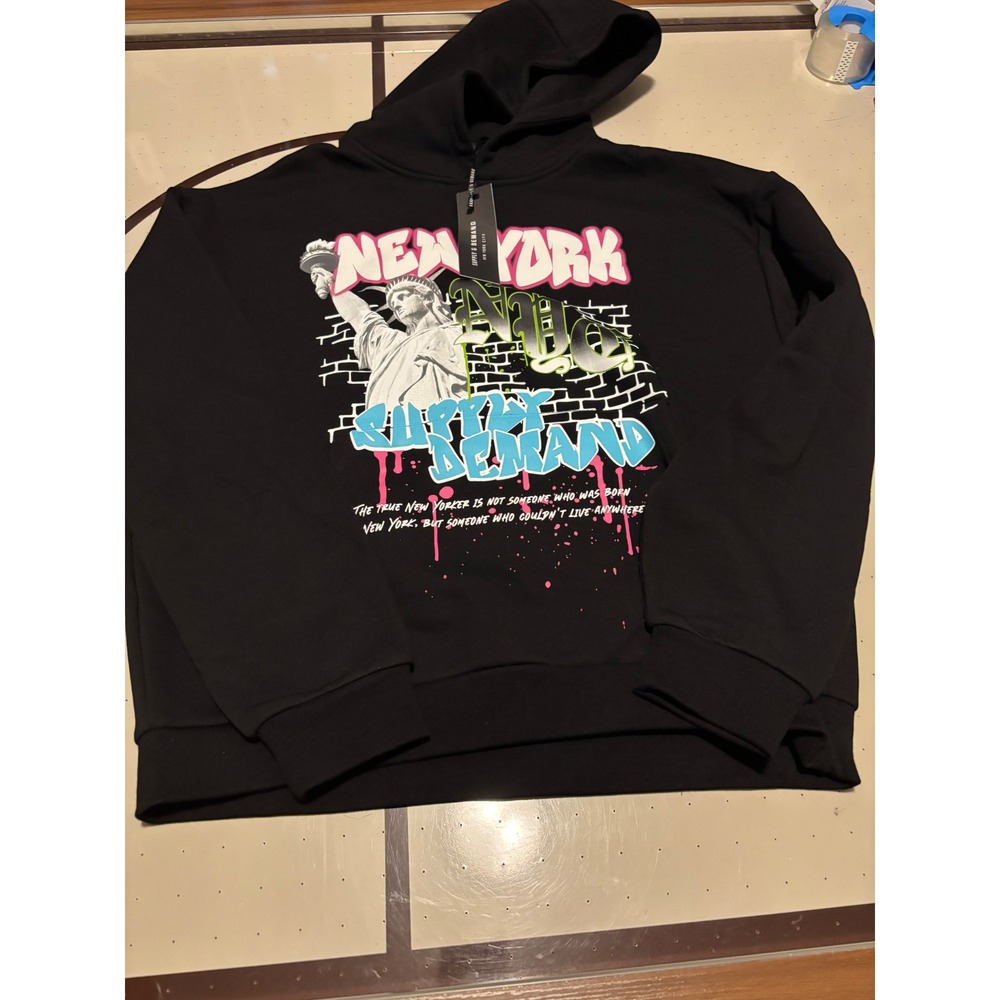 Supply & Demand NYC Hoodie Black Statue of Liberty Graphic Sweatshirt Mens Med
